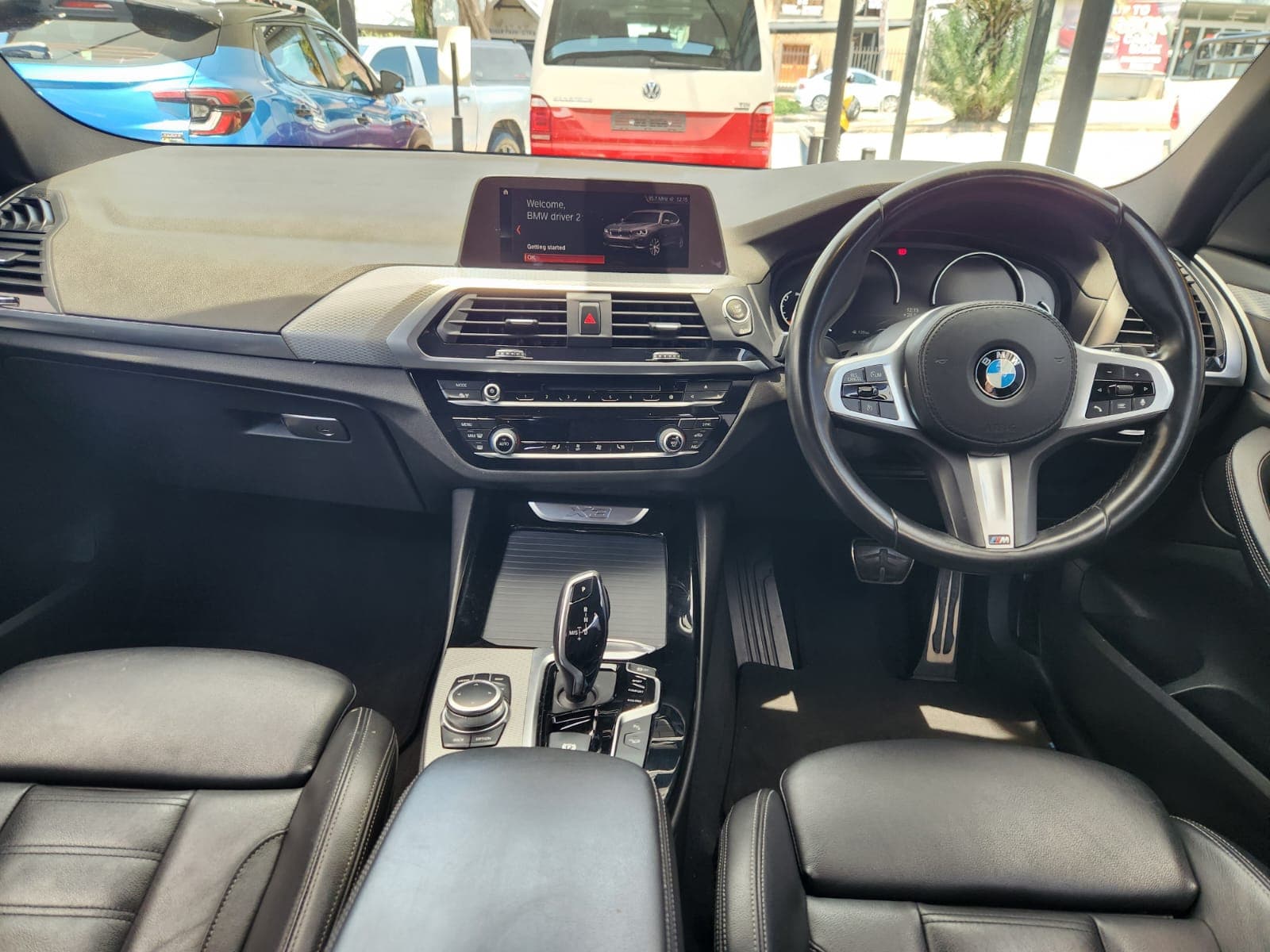 2020 BMW X3 xDrive20d - view 2