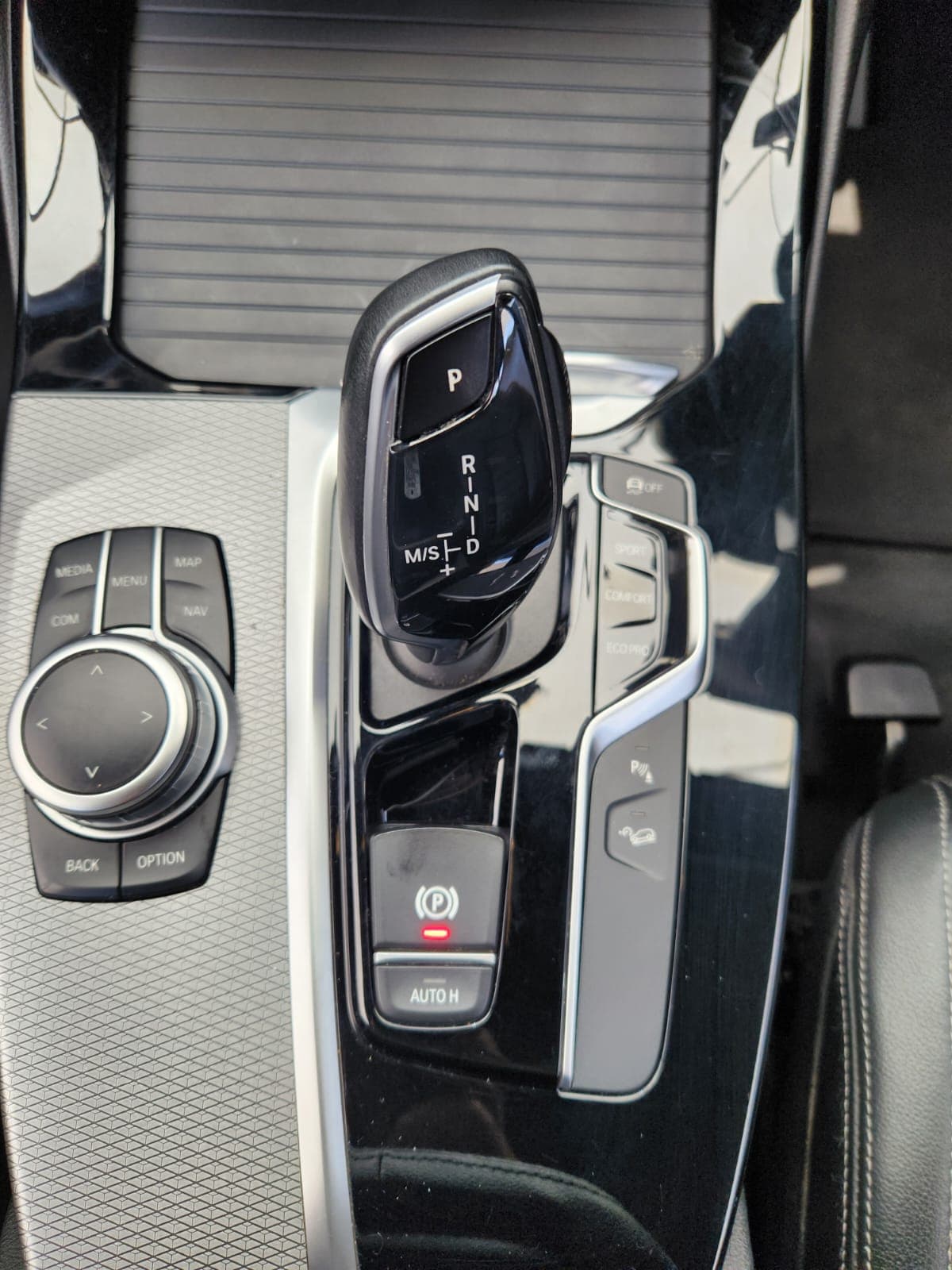 2020 BMW X3 xDrive20d - view 15