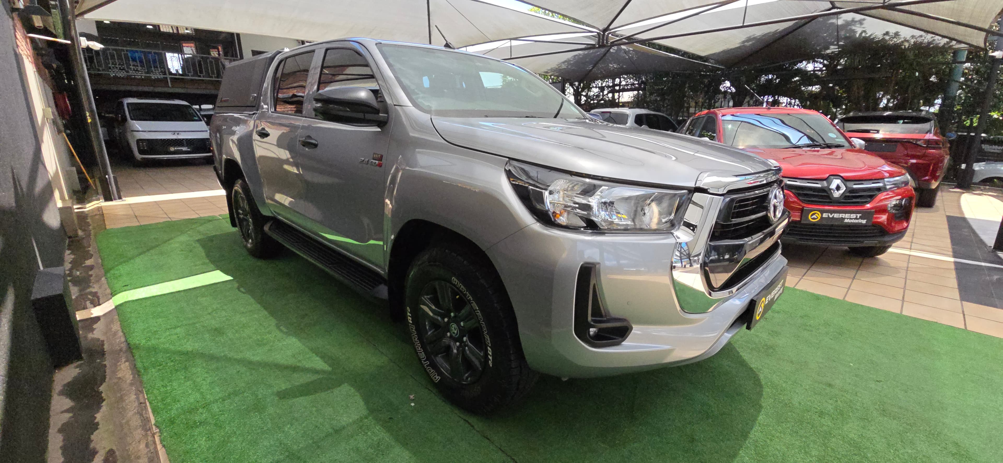 2024 Toyota Hilux 2.4 GD-6 Raised Body Raider Auto Double-Cab - view 6