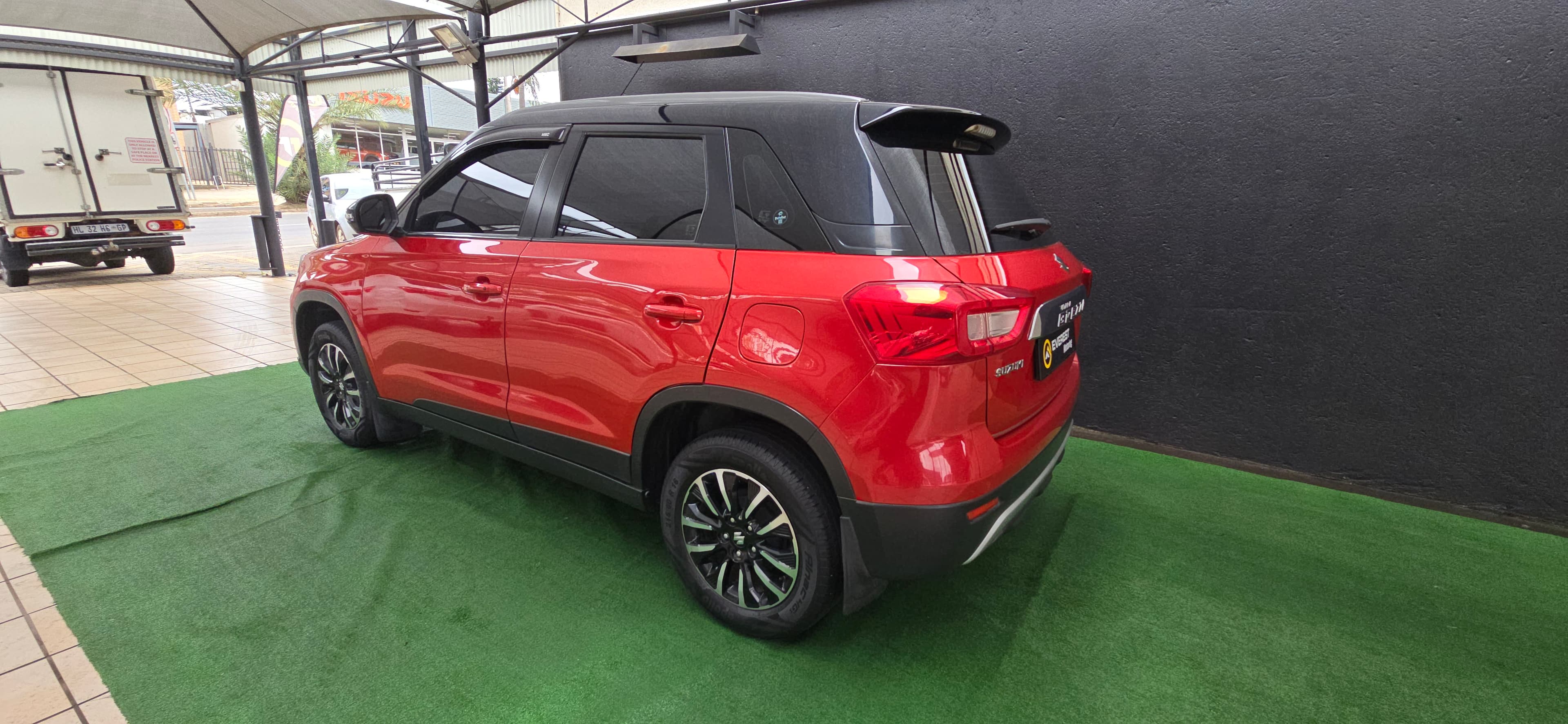 2022 Suzuki Vitara Brezza 1.5 GLX - additional detail view