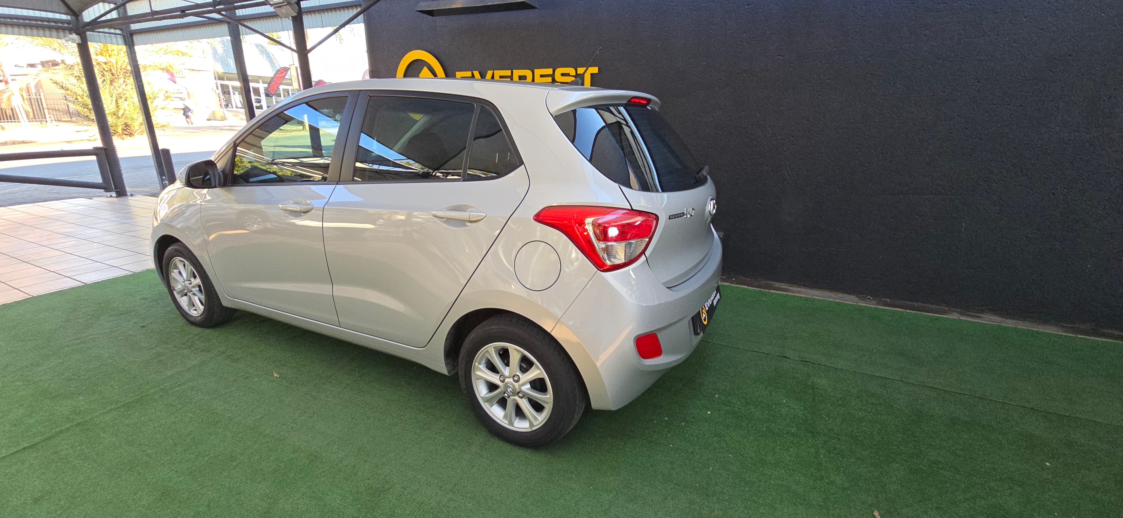 2017 Hyundai Grand i10 1.25 Fluid - view 7